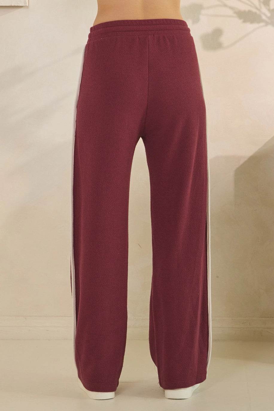 Contrast Stripe Cloudy Knit Straight Bottoms