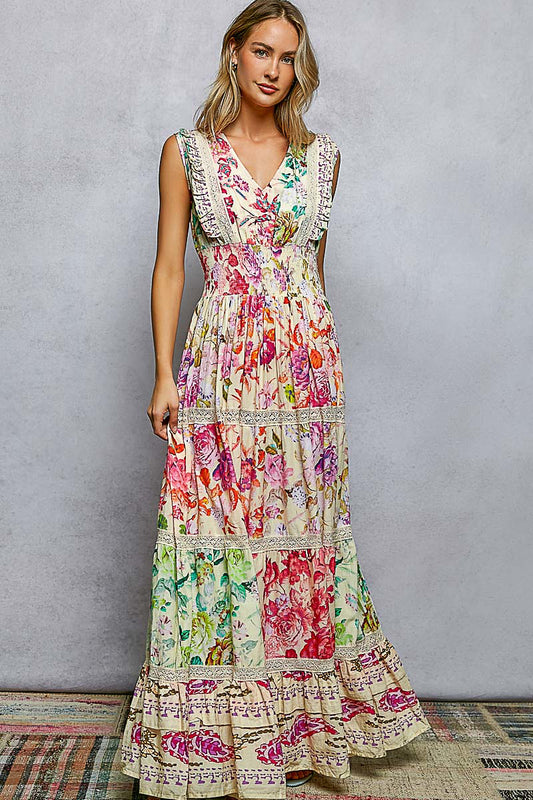 POL V-Neck Floral Maxi Dress